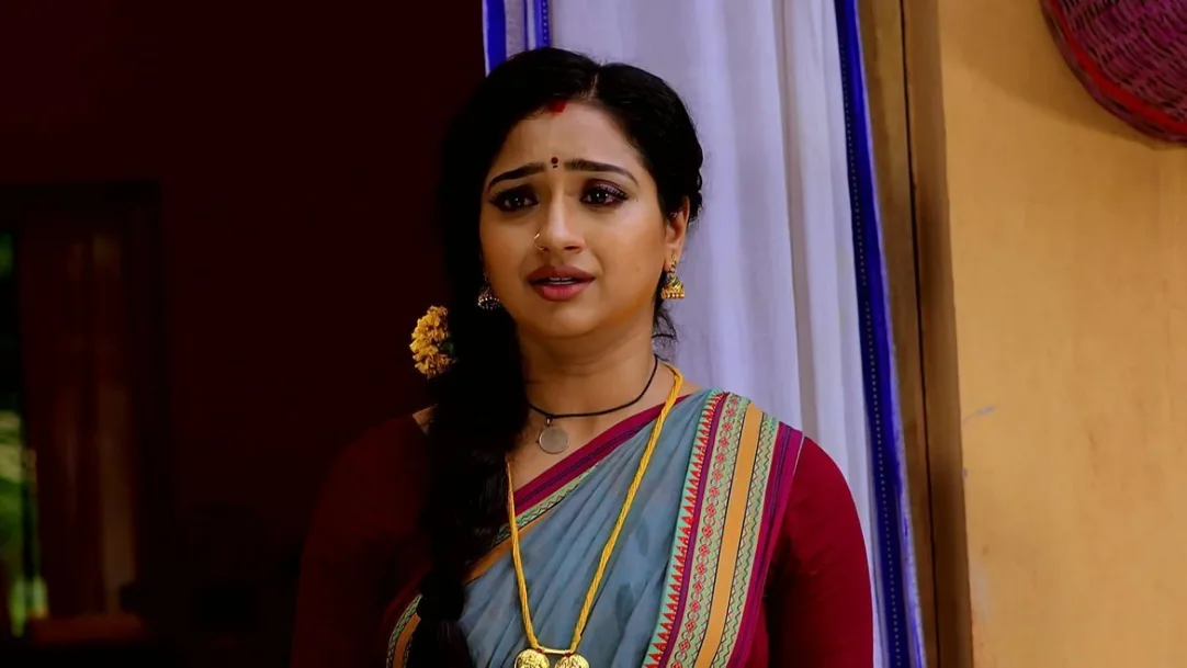 Trikaali Defends Suman Against the Villagers 30th March 2021 Webisode
