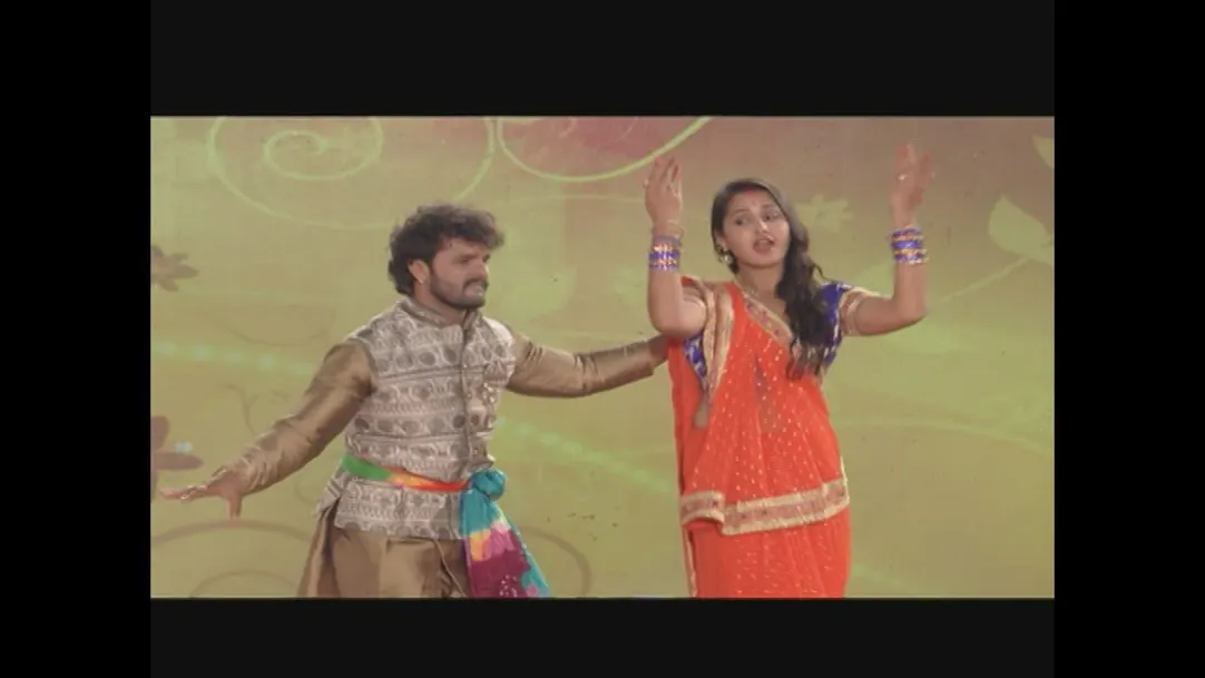 Khesari Lal Yadav and Kajal Raghwani’s performance 