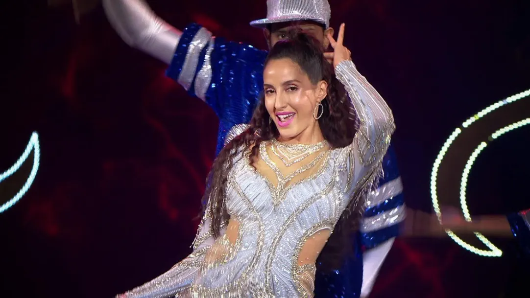 Nora Fatehi leaves everyone enthralled - Zee Cine Awards 2020 27th March 2020 Webisode