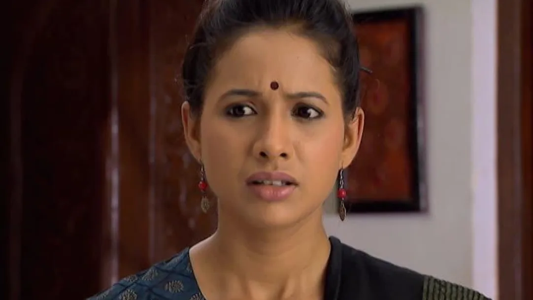 Asmita shares her suspicion with everyone - Asmita 