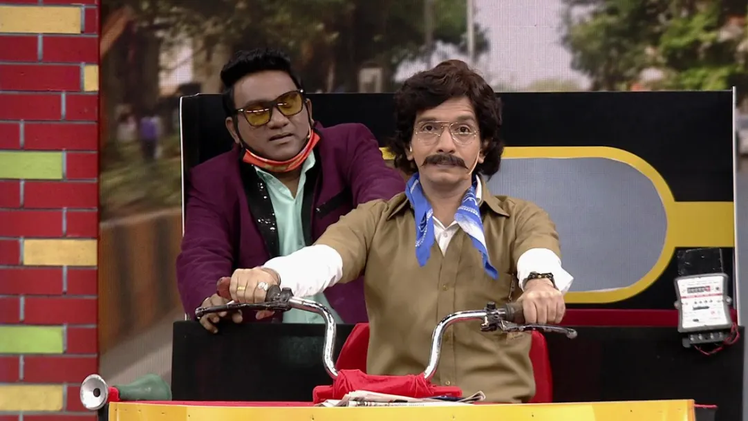 Bhau Kadam and Dr Nilesh Sable's funny skit 
