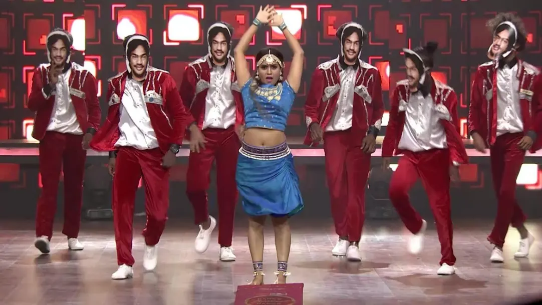 Raksha's energetic dance performance 