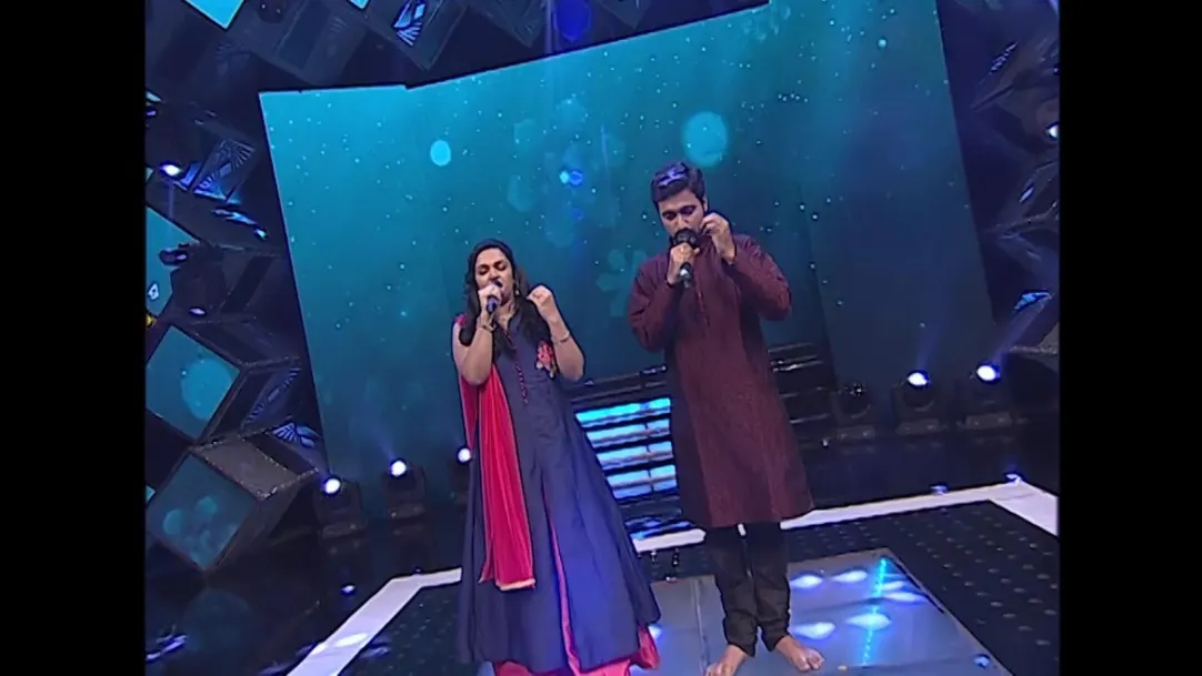 Shree Harsha and Roopashree's duet 