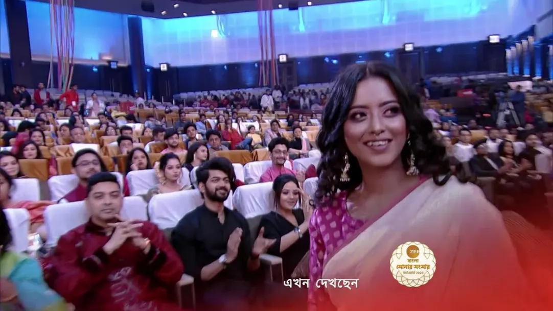 Award for the most beautiful hair - Zee Bangla Sonar Sansar Award 2020