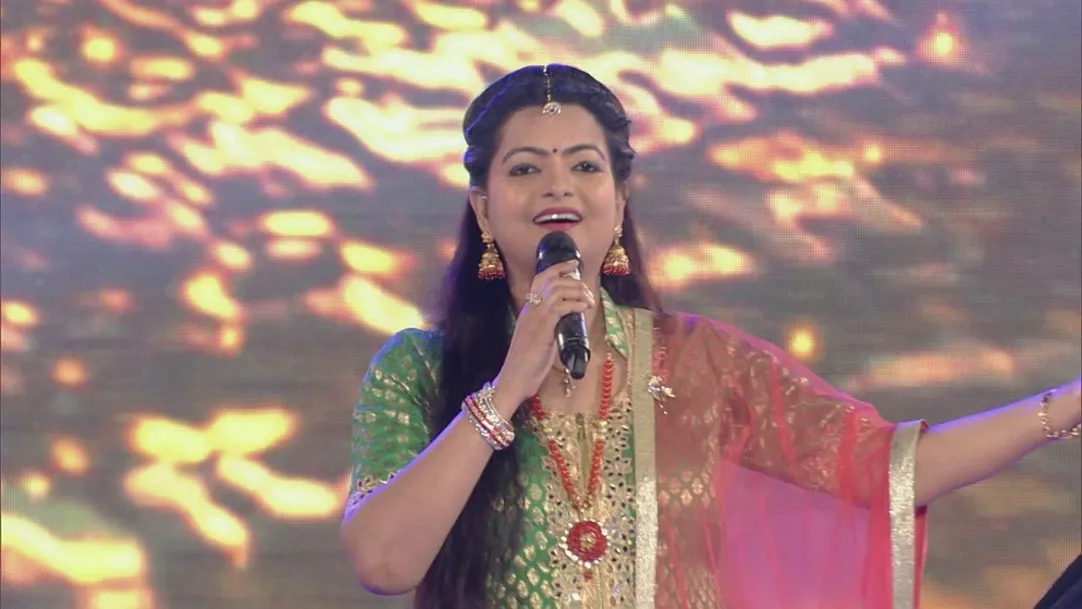 Singer Tripti Shakya's melodious performance 