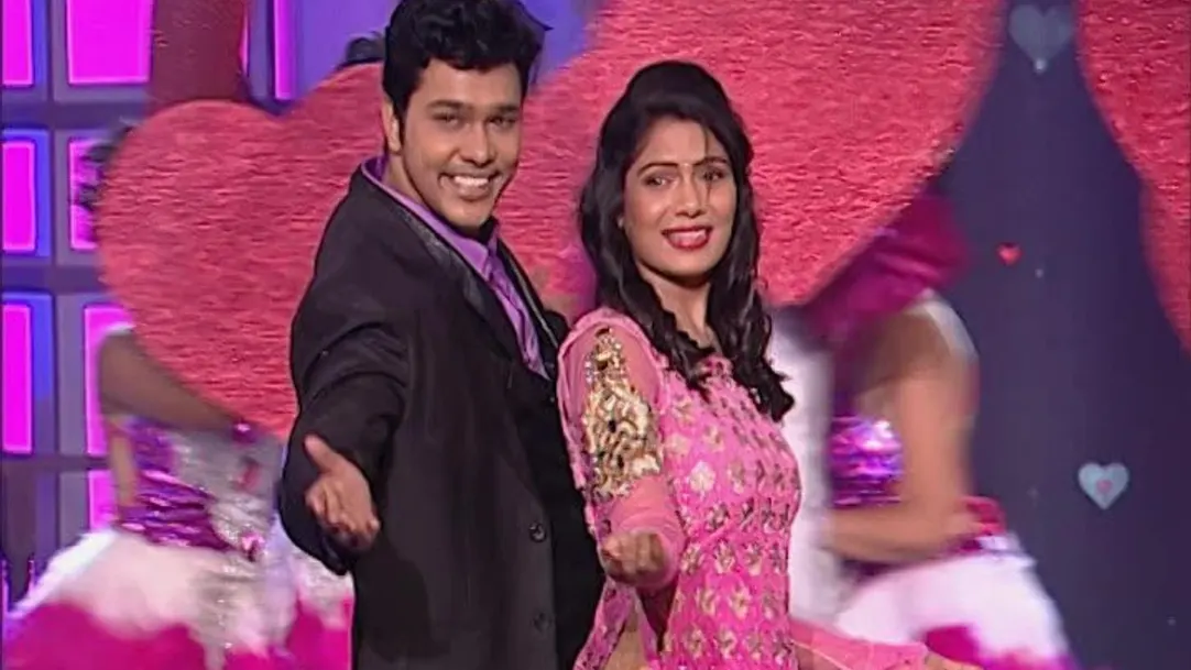 Performance of the couples from TV shows! - Zee Marathi Awards 2015 