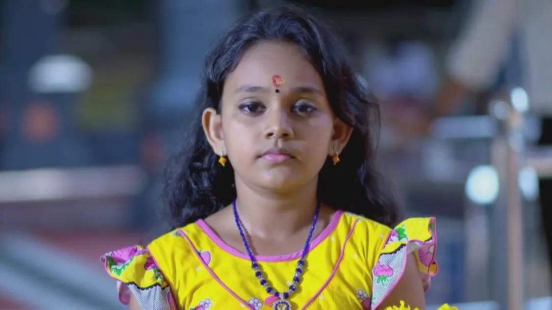 Ravi Varman is amazed by the festivities at the temple 26th February 2020 Webisode