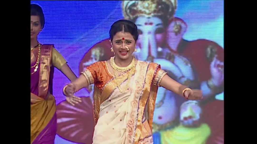 Various Marathi stars perform on religious songs 