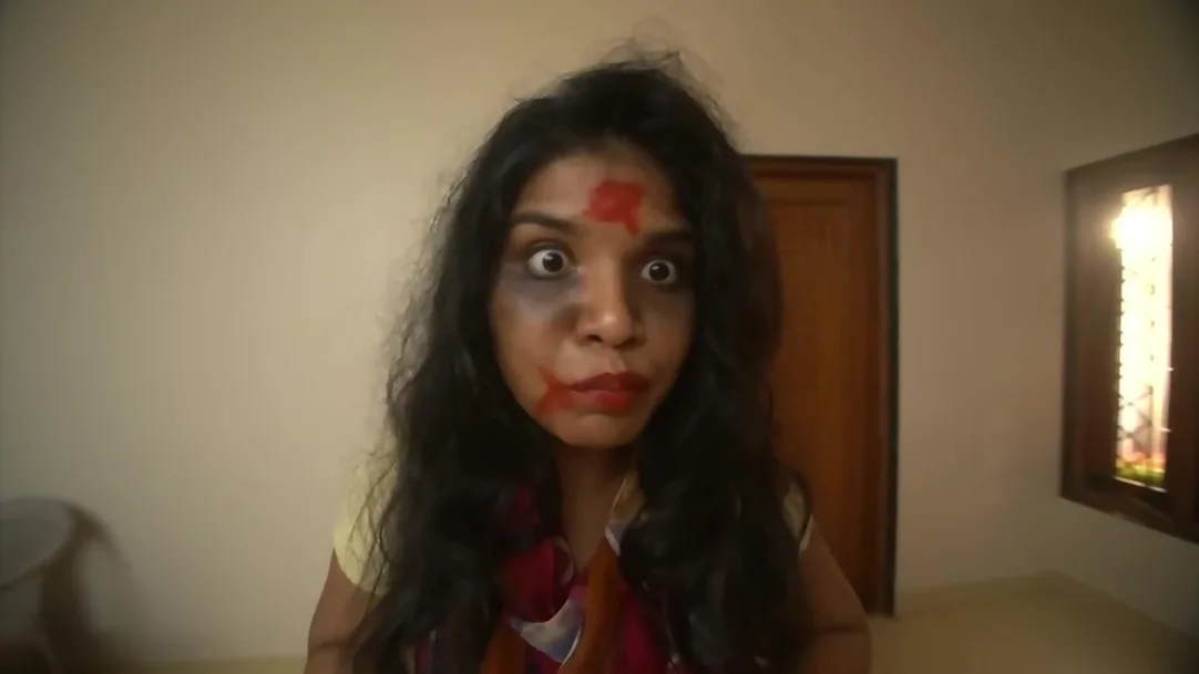 Gaja learns more about the ghost from Bhavana - Ek Gaav Bhutacha 