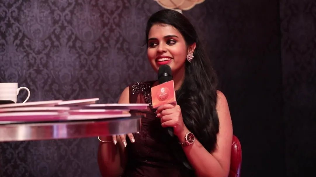 Sanjana's favourite mobile application - Zee Kutumba Awards 2020 - Red Carpet 