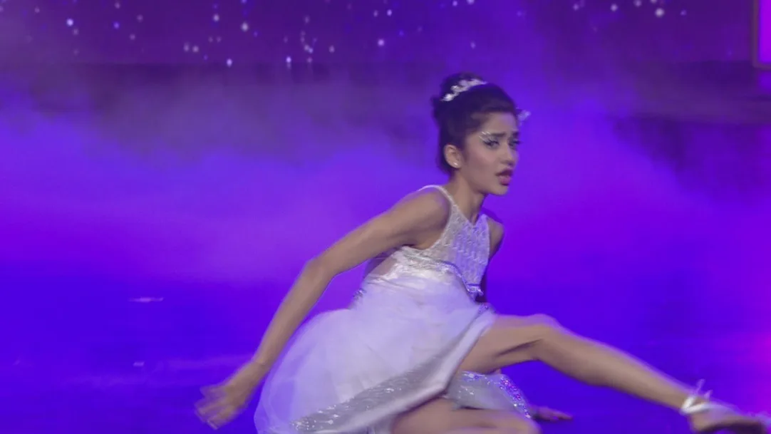 The dance director's captivating performance - Yuva Dancing Queen 13th December 2019 Full Episode (Mobisode)