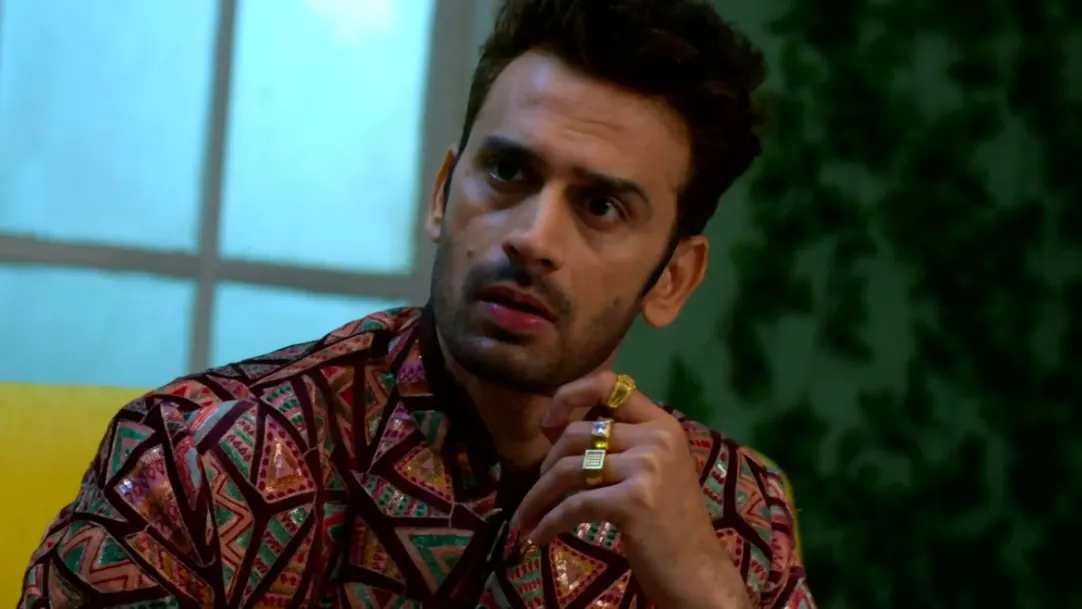 A distressed Mahi - Teri Meri Ikk Jindri 