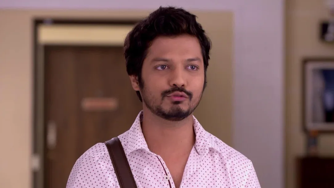 Aamhi Doghi (Marathi) | July 13, 2018 | Webisode | Zee Yuva 13th July 2018 Webisode