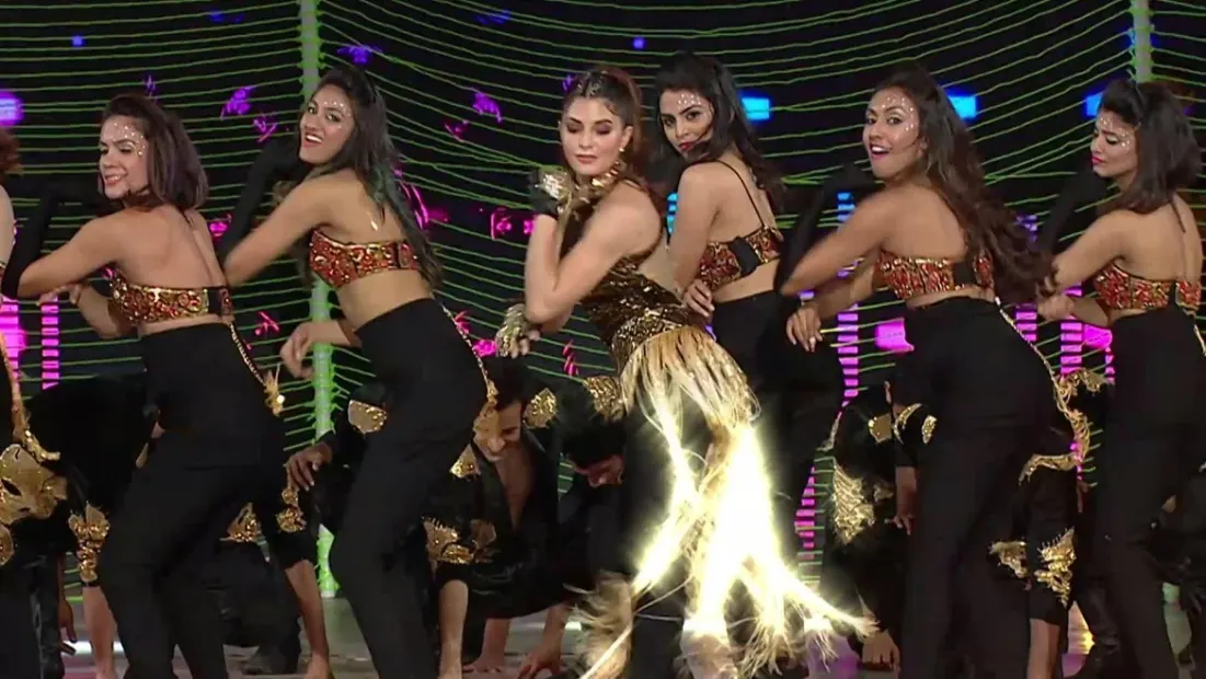 Zee Cine Awards 2019 TV Serial Watch Zee Cine Awards 2019 Online All Episodes 1 3 on ZEE5