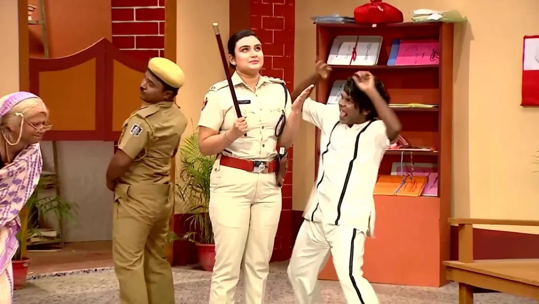 Mr. Nonsense Season 5 TV Serial Watch Mr. Nonsense Season 5 Online All Episodes 1 26 on ZEE5