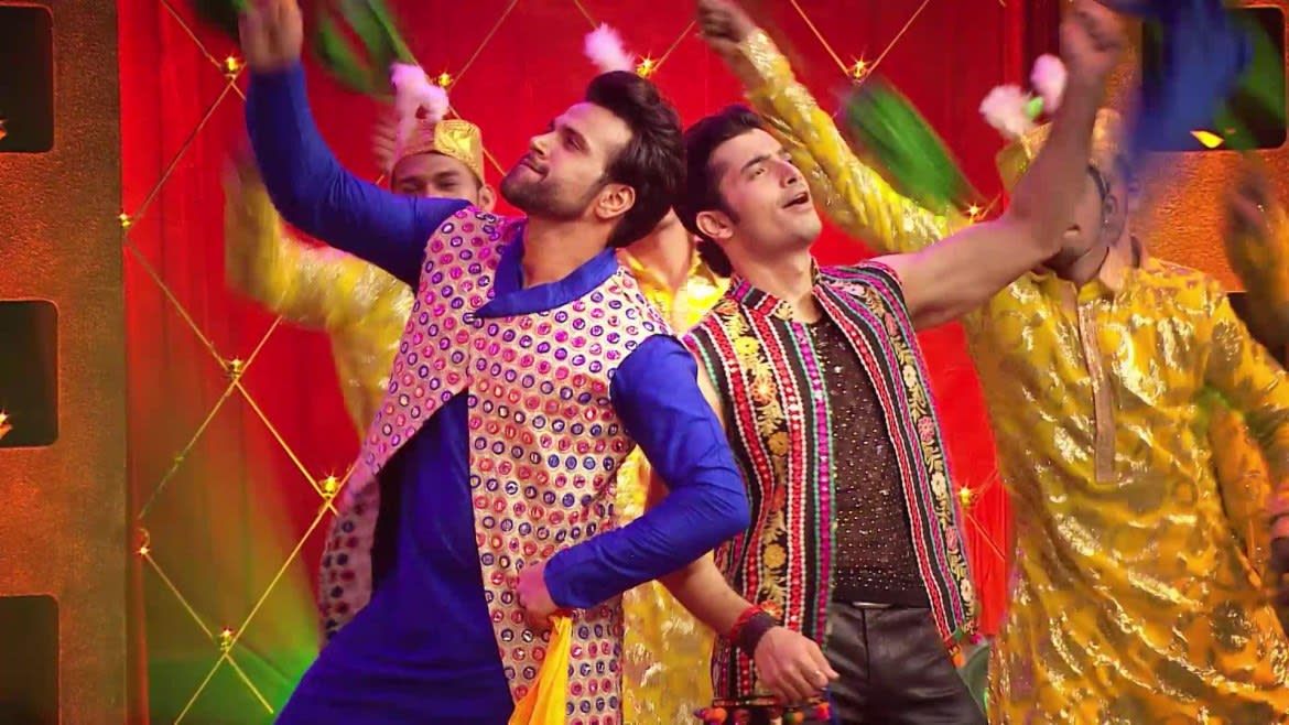 Watch Diwali Special 2018 Nov 6 2018 Full Episode Online In Hd Zee5 In This channel is for kratika sengar and sharad malhotra fans krasha lovers. zee5