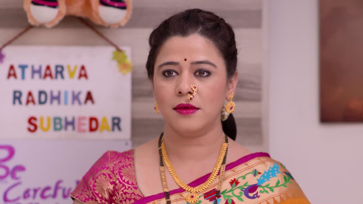 Watch Mazhya Navryachi Bayko Jan 15 2019 Full Episode Online In Hd Zee5 You can watch all episodes of including today episode of swarajya rakshak sambhaji zee marathi tv channel here in best. watch mazhya navryachi bayko jan 15