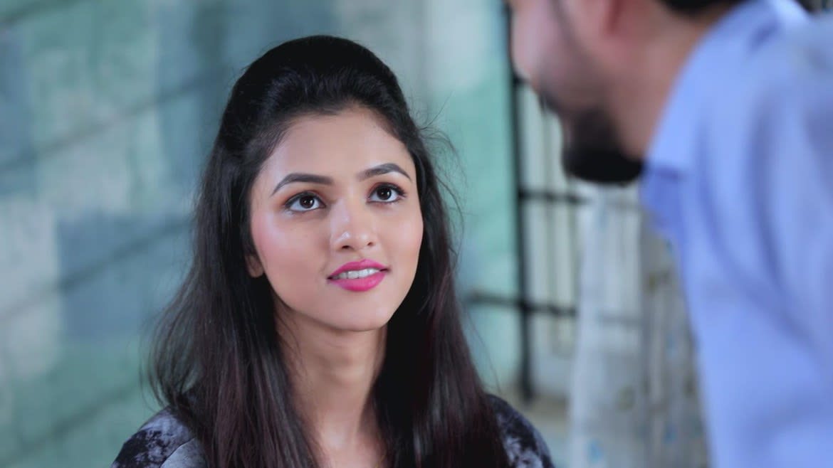Watch Subbalakshmi Samsara Aug 29 2019 Full Episode Online In Hd Zee5 Skachat besplatno mp3 subbalakshmi samsara gurumurthy engagement photos subbalakshmi samsara serial actor bhavani singh. zee5