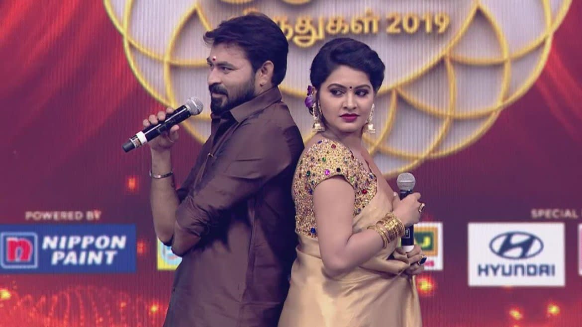 Watch Zee Tamizh Kudumbam Viruthugal 2019 Oct 20 2019 Full Episode Online In Hd Zee5 In Enjoy latest and full episodes of zee tamizh kudumbam viruthugal 2019 tv serial online. zee tamizh kudumbam viruthugal 2019 part 2 october 20 2019