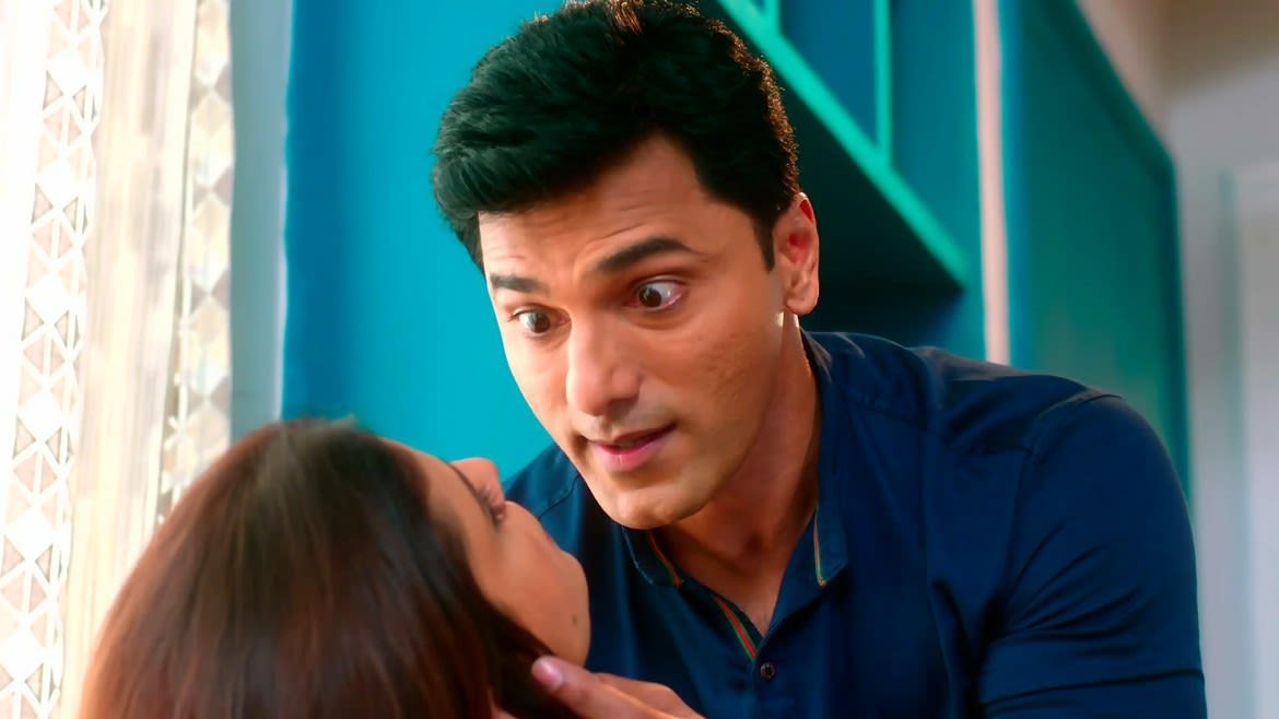 Shubhra Gets Some Important Papers