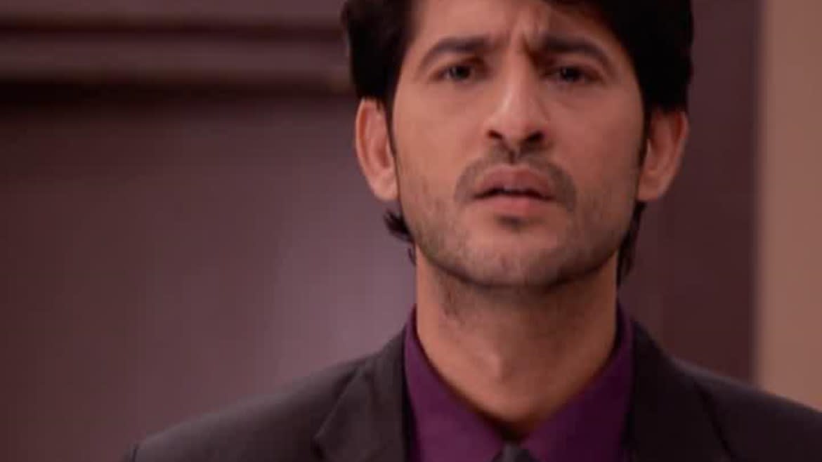 Watch Pavitra Rishta Dec 12 2019 Full Episode Online In Hd Zee5 In Malay The episode starts with ranvijay's mom seeing ankita adjusting ranvijay's blanket and says ranvijay slept in his room after many years because of you, i am happy that someone is taking care of him. zee5