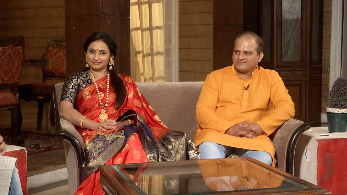 Watch Home Minister Swapna Gruh Lakshmiche Nov 2 2019 Full Episode Online In Hd Zee5 Priya marathe married her longtime friend, actor shantanu moghe, son of actor shrikant moghe, on april 24, 2012. zee5
