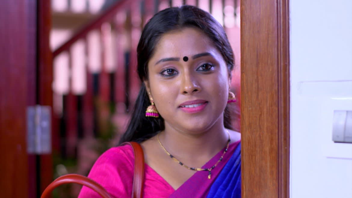 Watch Sumangali Bhava Feb 5 2020 Full Episode Online In Hd Zee5 In Bhojpuri Zee keralam started showing coming soon promo of another serial, it's titled as sumamgalee bhava. zee5