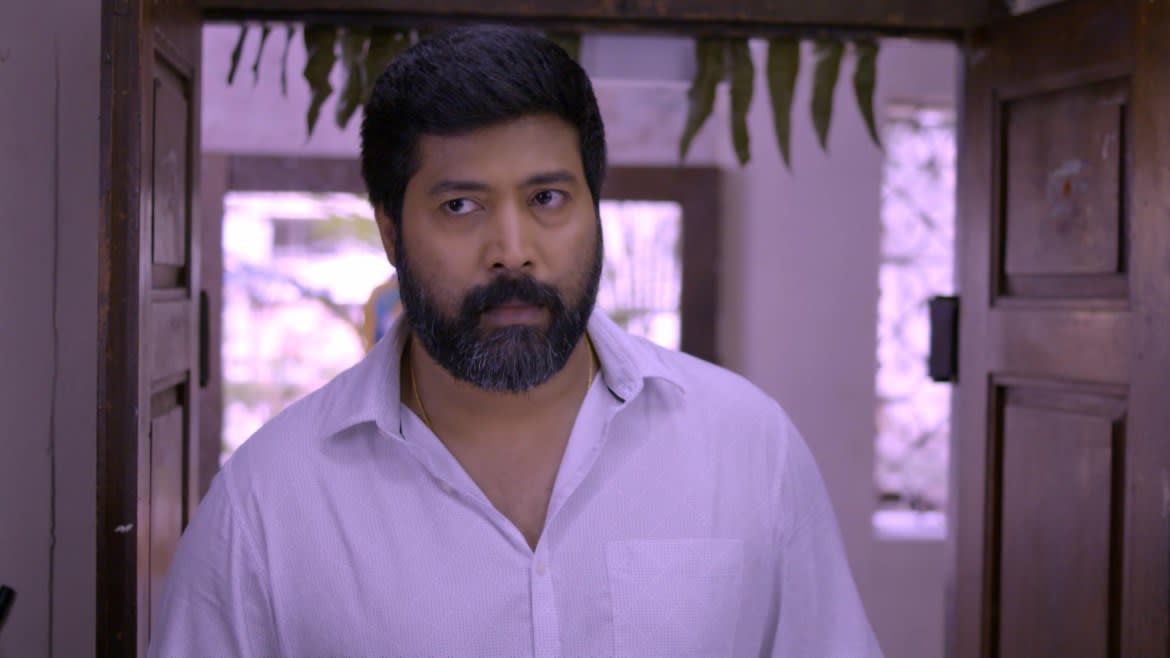 Watch Neethane Enthan Ponvasantham Feb 26 2020 Full Episode Online In Hd Zee5 Tv enjoy watching this serial at tamilo. watch neethane enthan ponvasantham feb