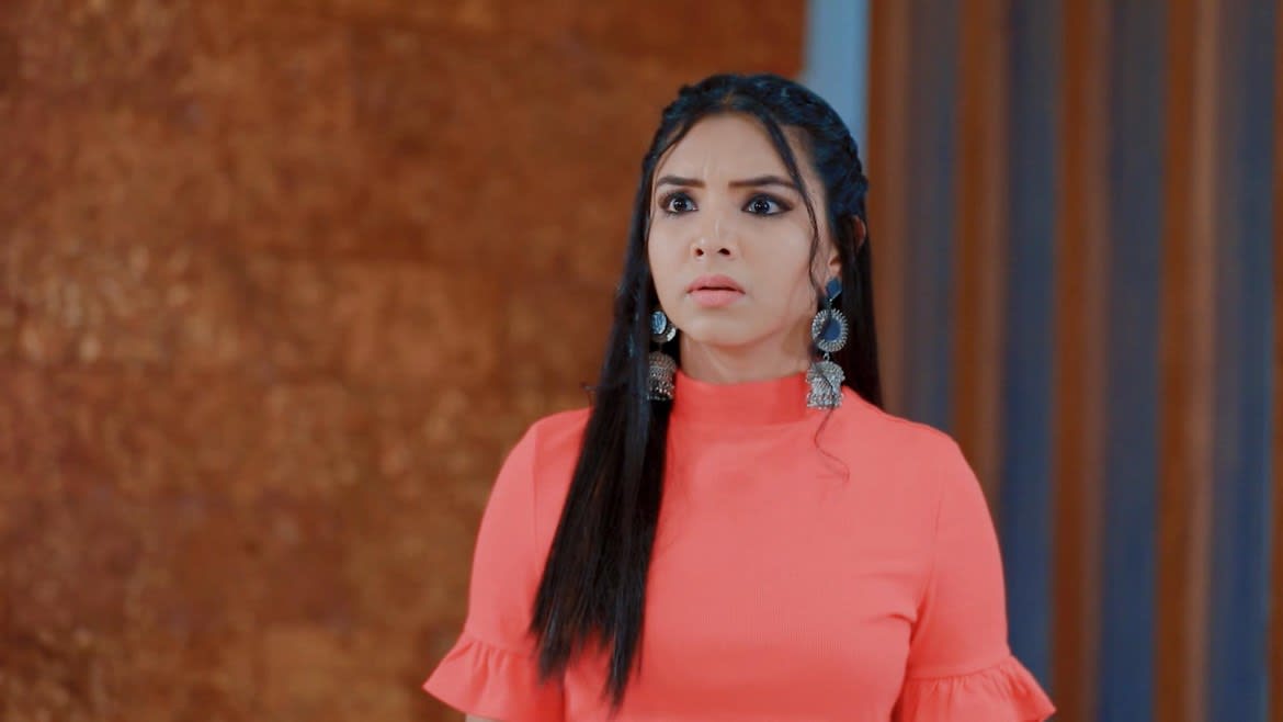 Watch Nagini Aug 17 2020 Full Episode Online In Hd Zee5 I also watched a documentary about idi amin in kampala, uganda's capital. zee5