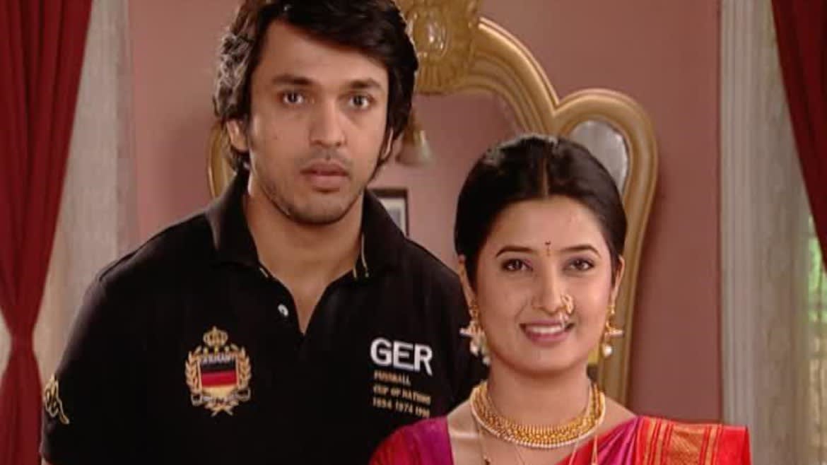Watch Julun Yeti Reshimgaathi Nov 1 2019 Full Episode Online In Hd Zee5 In Hindi Title track of julun yeti reshimgathi. watch julun yeti reshimgaathi nov 1