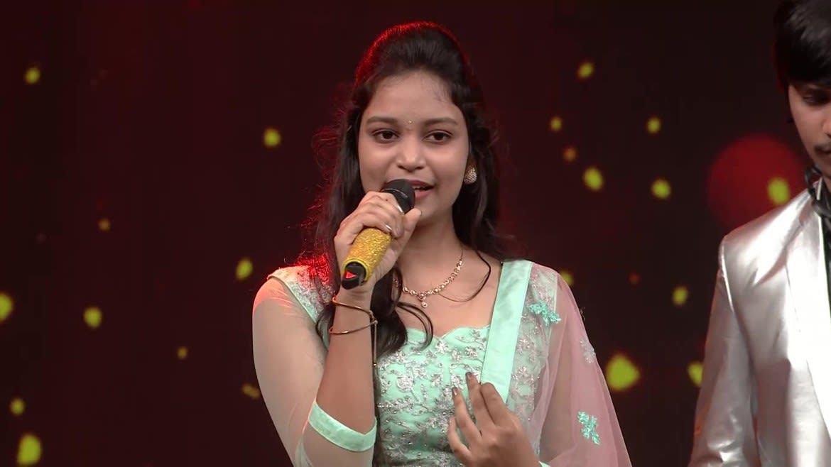 Watch Zee Telugu Kutumbam Awards 2020 Nov 11 2020 Full Episode Online In Hd Zee5 #thatismahalakshmi, mon to fri at 8 pm only on #zeetelugu. zee5
