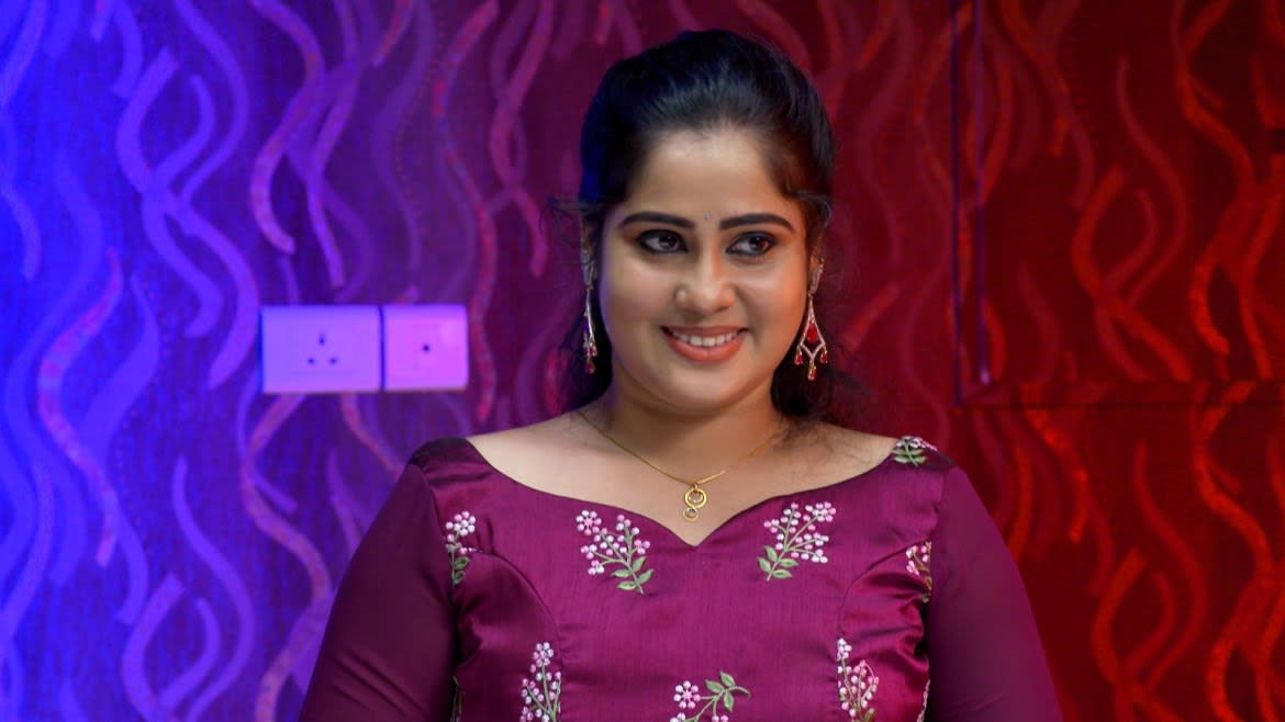 Watch Karthika Deepam Jul 31 2020 Full Episode Online In Hd Zee5 Actress kasthoori playing the lead role, character name is tulasi and story revolves around her. watch karthika deepam jul 31 2020 full