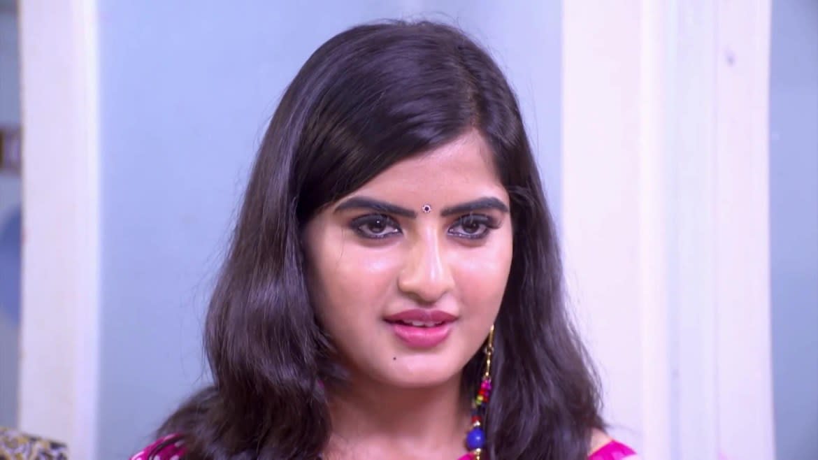 Watch Sumangali Bhava Apr 3 2020 Full Episode Online In Hd Zee5 In Hindi Vikrant's daughter returns as a doctor for latest breaking news, other top stories log on to: zee5