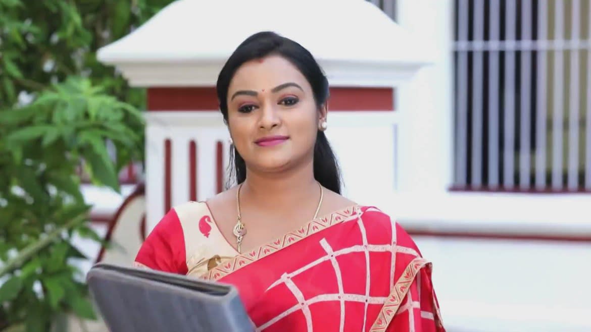 Watch Oru Oorula Oru Rajakumari Dec 17 2019 Full Episode Online In Hd Zee5 Visit tamiltwist for more tamil serials and tamil tv shows.