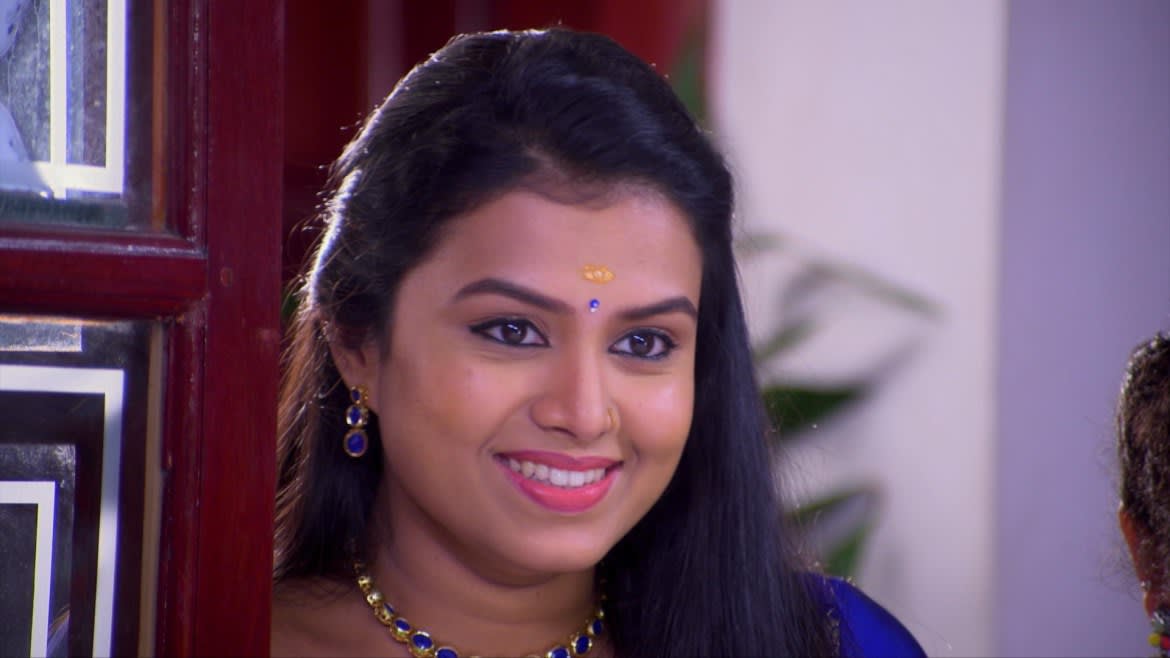Watch Sumangali Bhava Jan 23 2020 Full Episode Online In Hd Zee5 Watch the full movie of telugu hit movie deerga sumangali bhava starring rajasekhar, ramya krishna www.studiooneonlinetv.com go to above website to see all videos,movies,songs,devotional songs. watch sumangali bhava jan 23 2020 full