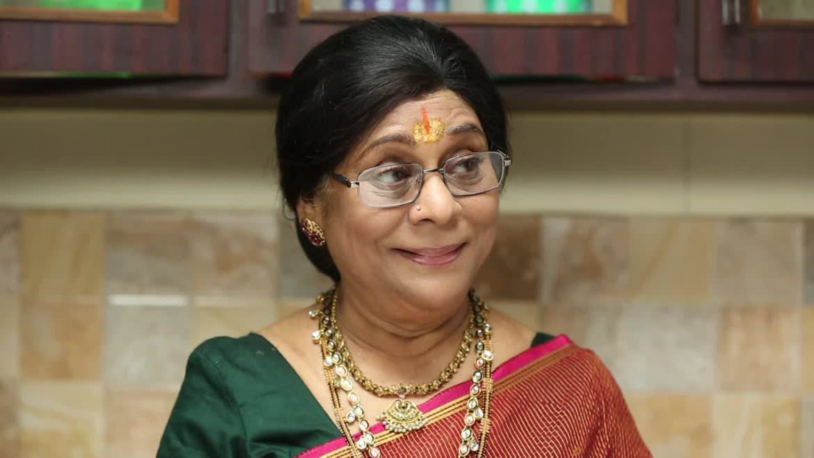 Watch Poovey Poochoodava Aug 4 2018 Full Episode Online In Hd Zee5 .tomorrow episode, pandian stores tomorrow episode full episode, pandian stores tomorrow episode review, பாண்டியன் ஸ்டோர்ஸ் சீரியல் இன்று today episode, pandian stores 3/10/2020, 3rd october, vijay tv serials, pandian stores 442 episode, episode number 442, today pandian. zee5