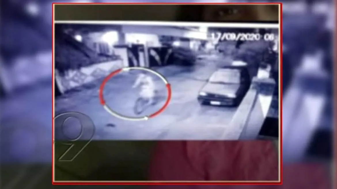 Watch Breaking News Mynampally Hanumantha Rao Inspects Girl Missing Place In Neredmet Zee5 Latest News Mla mynampally hanumantha rao serious on ghmc officials,inspects flood affected areas | tv5 #tv5. zee5