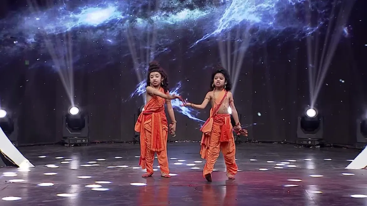 Watch Sa Re Ga Ma Pa Li L Champs 2018 Telugu Yamini Kaivalya S Magical Singing March 2 2019 Saregamapa Lil Champs 2018 Zee5 Zee5 telugu saregamapa singer ananya bhaskar her family background | ananya bhaskar performance this is the place. watch sa re ga ma pa li l champs 2018