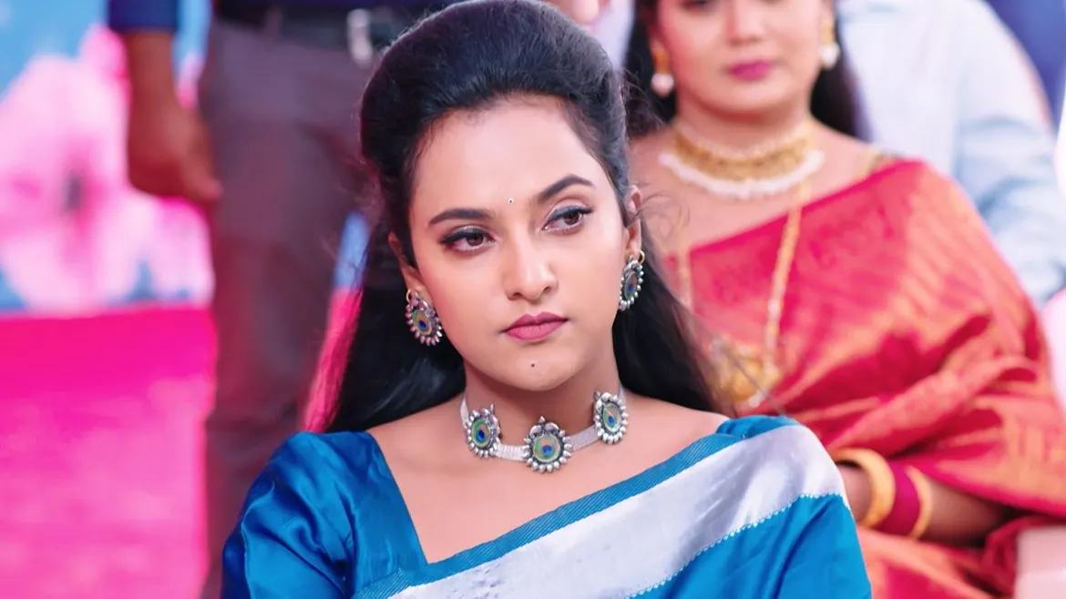 Roopa Rani Watch RP's Request Worries Roopa Rani | Krishna Sundari Krishna Sundari ...