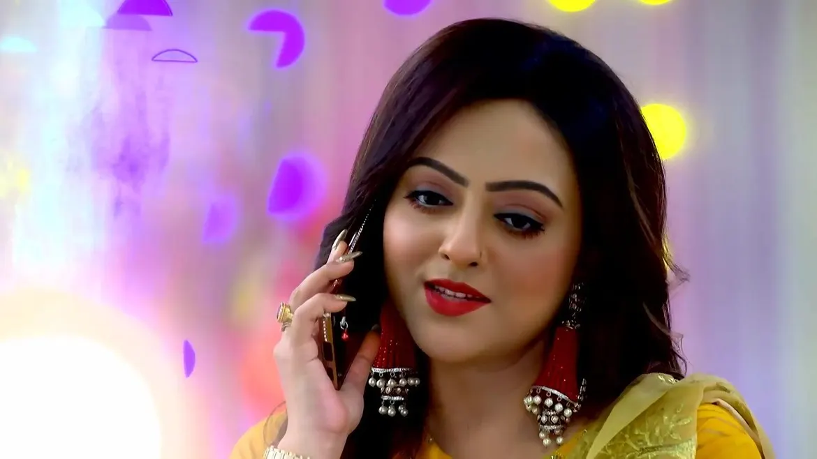 জগদ্ধাত্রী থেকে উধাও কৌশিকী মুখার্জি! তাকে দেখতে না পেয়ে বেজায় চটেছে দর্শক! কোথায় গেলেন অভিনেত্রী? তবে কী আর দেখা যাবে না তাকে?