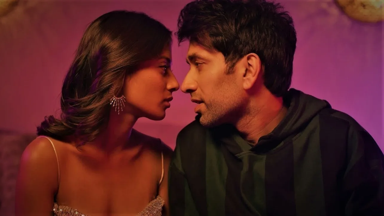 Watch Never Kiss Your Best Friend Web Series All Episodes Online in HD On ZEE5