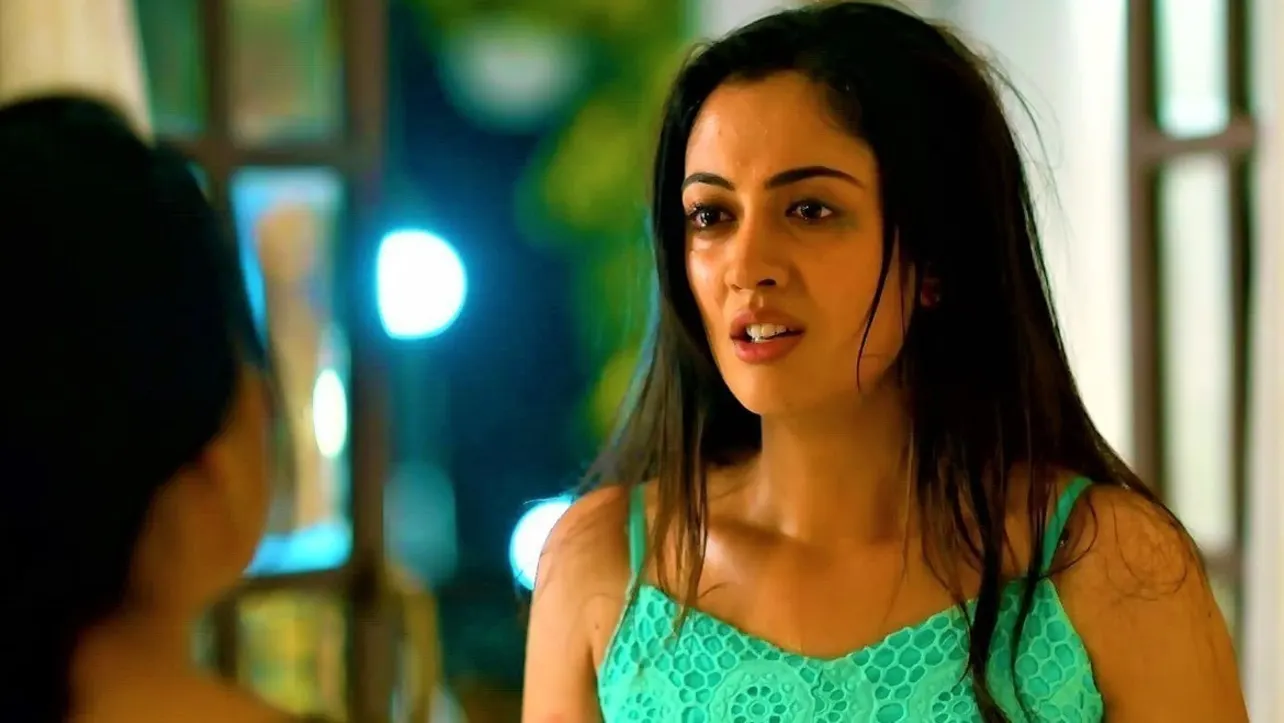 Crashh Web Series Full Episodes - Watch for Free in India | ZEE5