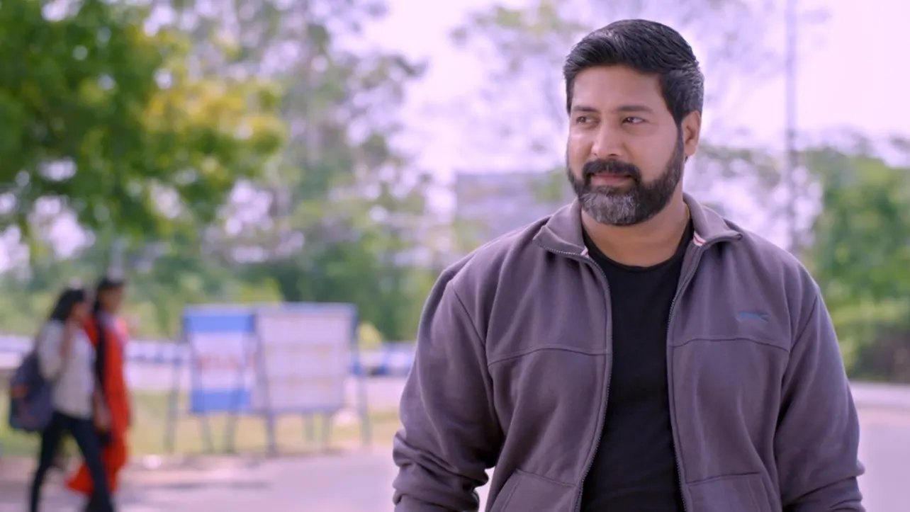 Neethane Enthan Ponvasantham TV Serial Watch Neethane Enthan Ponvasantham Online All Episodes 1 509 on ZEE5