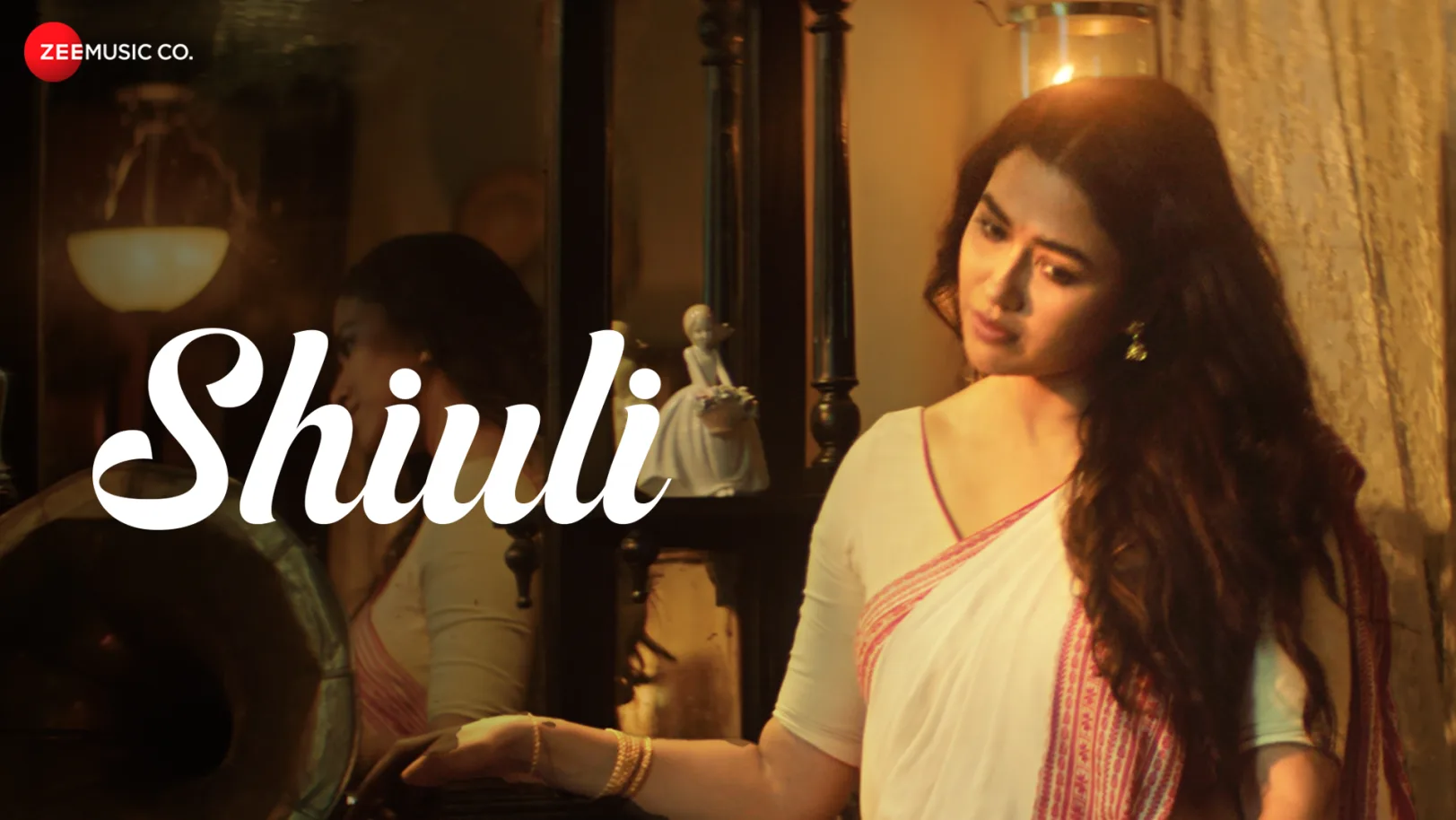 Shiuli - Full Video | Debayan Banerjee, Shaoni Mojumdar & Ranajoy Bhattacharjee 