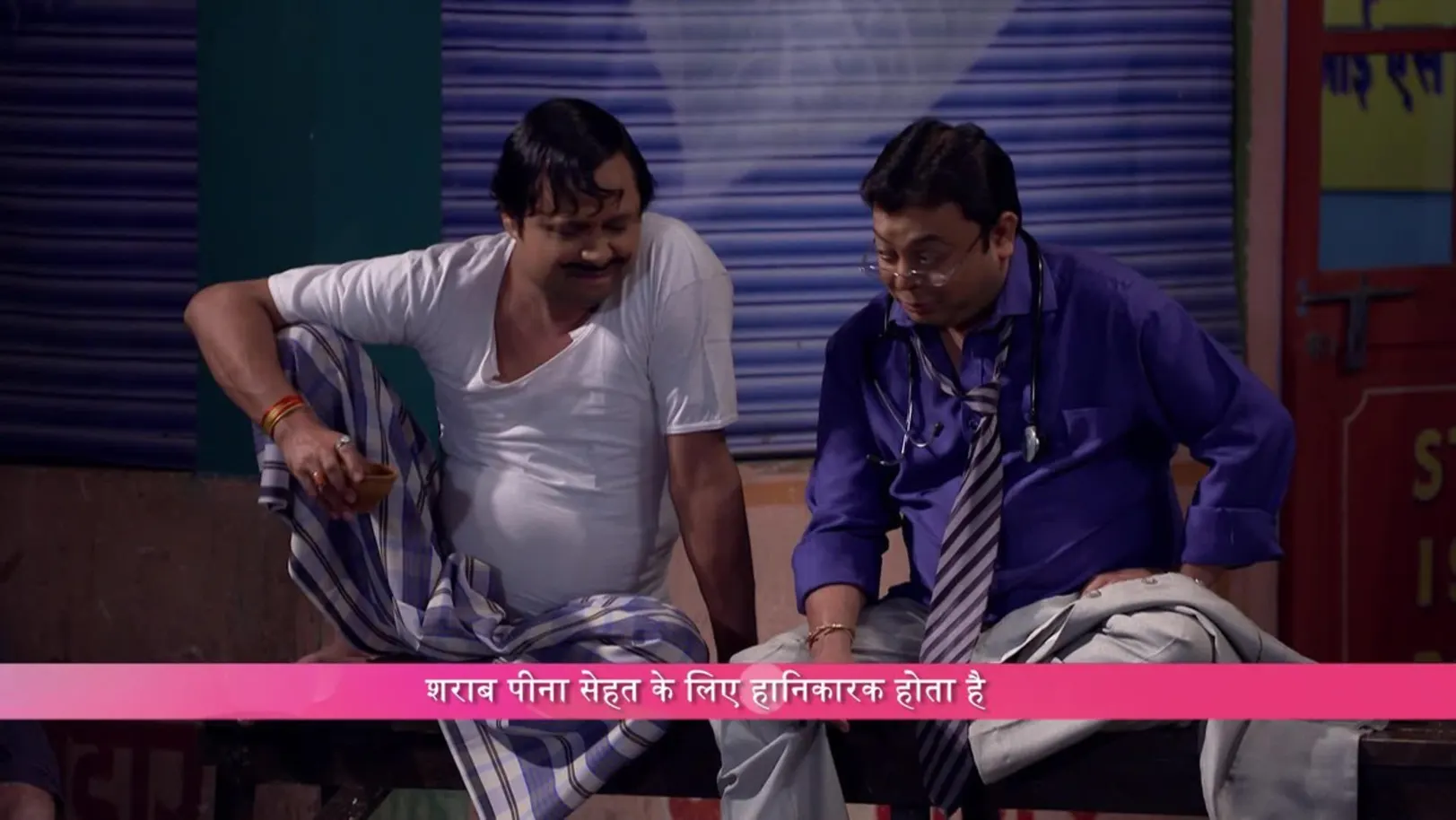 Happu and friends are scared by a female ghost - Bhabhi Ji Ghar Par Hai Highlights 