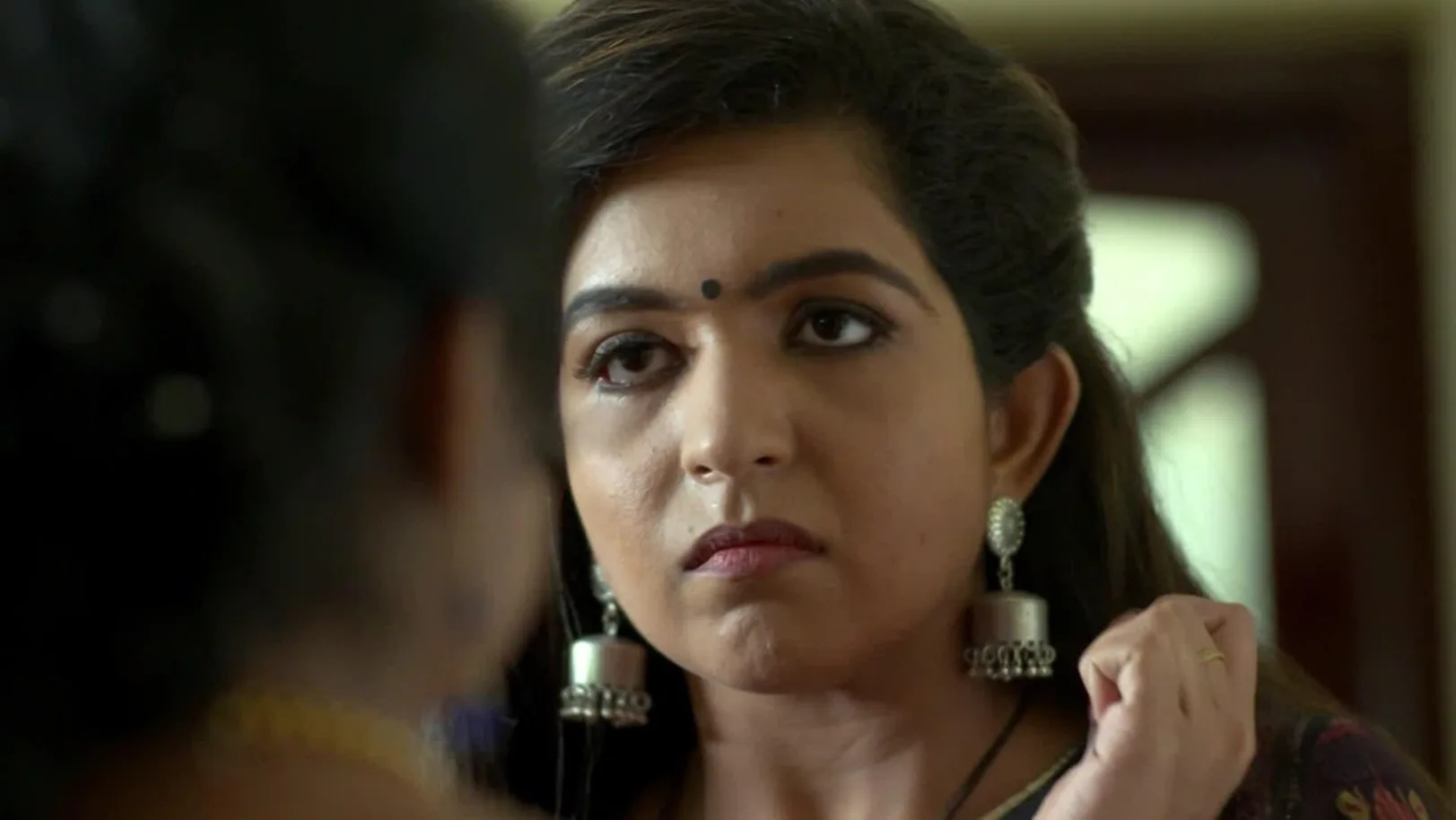 Nandana disagrees to become the daughter-in-law of Akhilandeswari's house - Chembarathi Highlights 