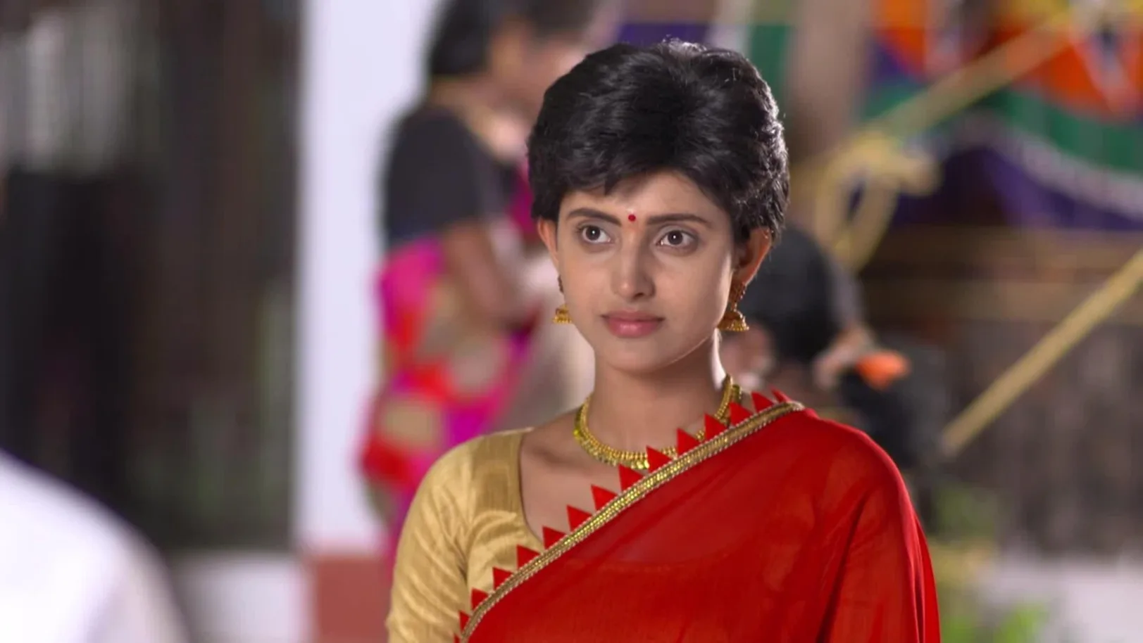 Sathya's friend dream about Sathya wearing saree! - Sathya Highlights 