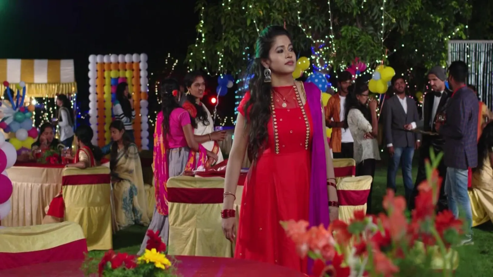 Prameela gets confused with Chaitanya's actions - Suryakantham Highlights 