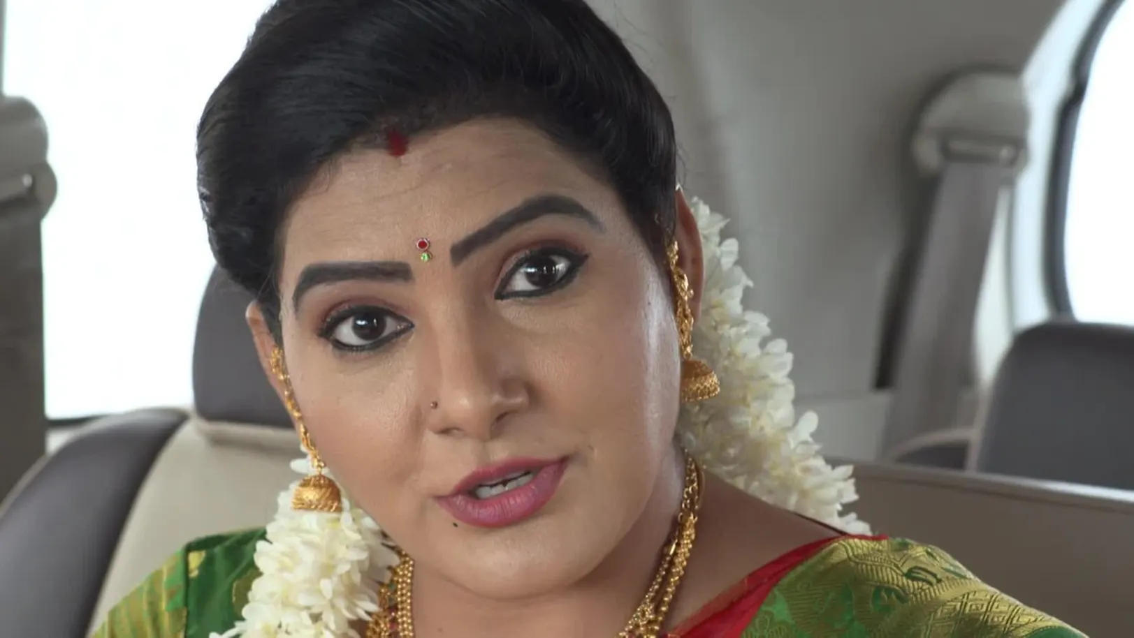 Chaitanya's sisters gets a doubt on the marriage pundit – Suryakantham Highlights 