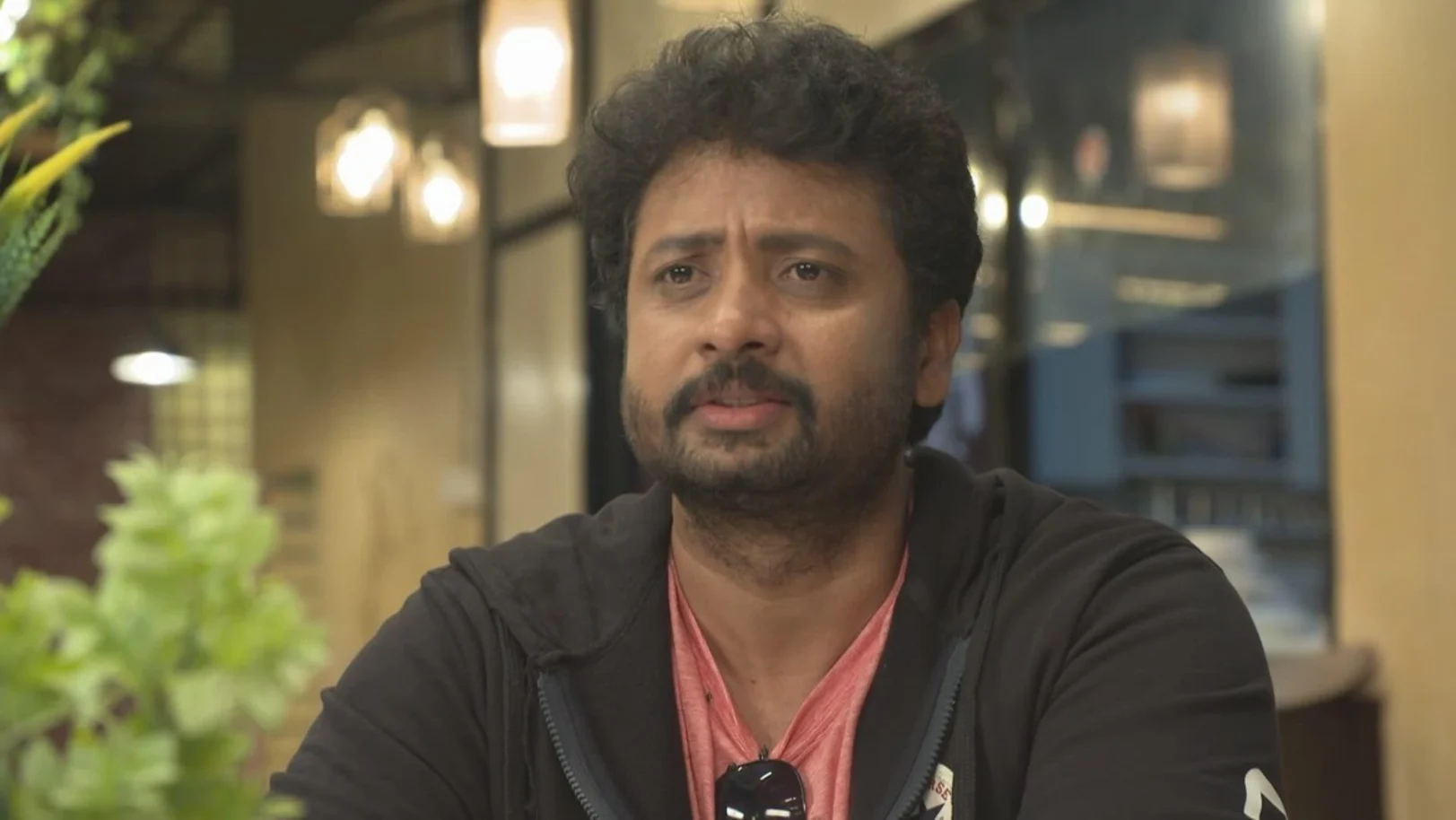Suryakantham - August 15, 2019 - Webisode 15th August 2019 Webisode